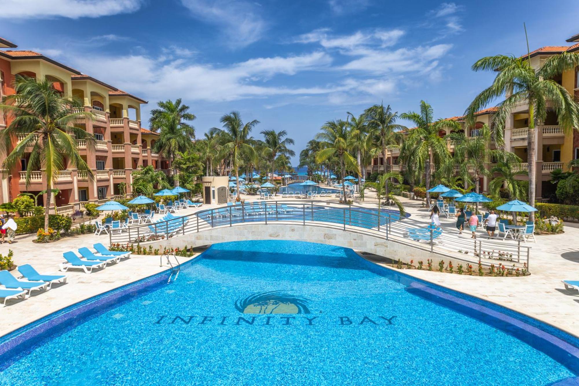 Infinity Bay Spa & Beach Resort West Bay Luaran gambar