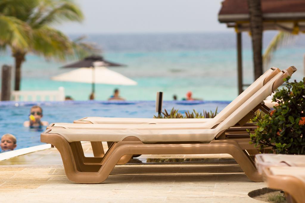 Infinity Bay Spa & Beach Resort West Bay Luaran gambar